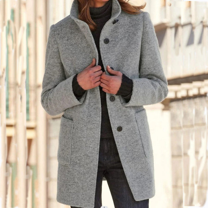 Layla™ - Women's Retro-Inspired Long-Sleeved Windbreaker with Buttons and Stand-Up Collar